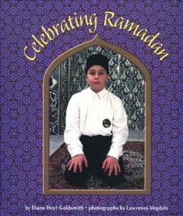 Celebrating Ramadan - An Amercian Muslim Journey PB