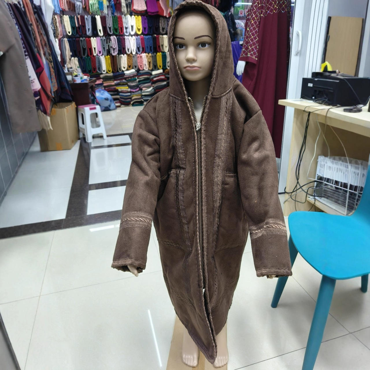 High Quality Kids Arabic Hooded Winter Coat for Boys (Brown)